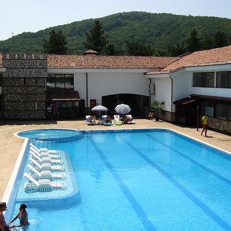 Motel Koziyat Rog Malko Tŭrnovo Esterno foto