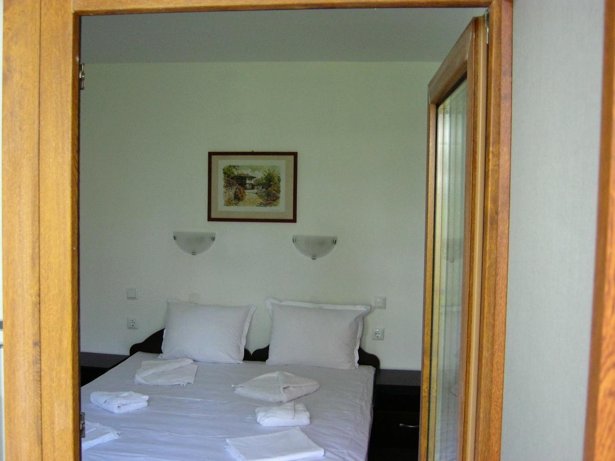Motel Koziyat Rog Malko Tŭrnovo Esterno foto