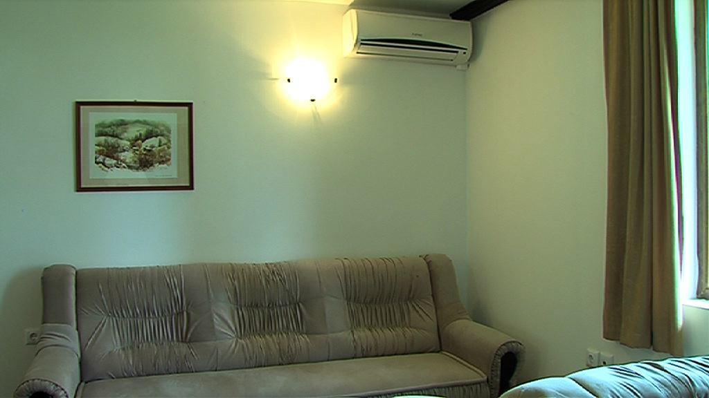 Motel Koziyat Rog Malko Tŭrnovo Esterno foto