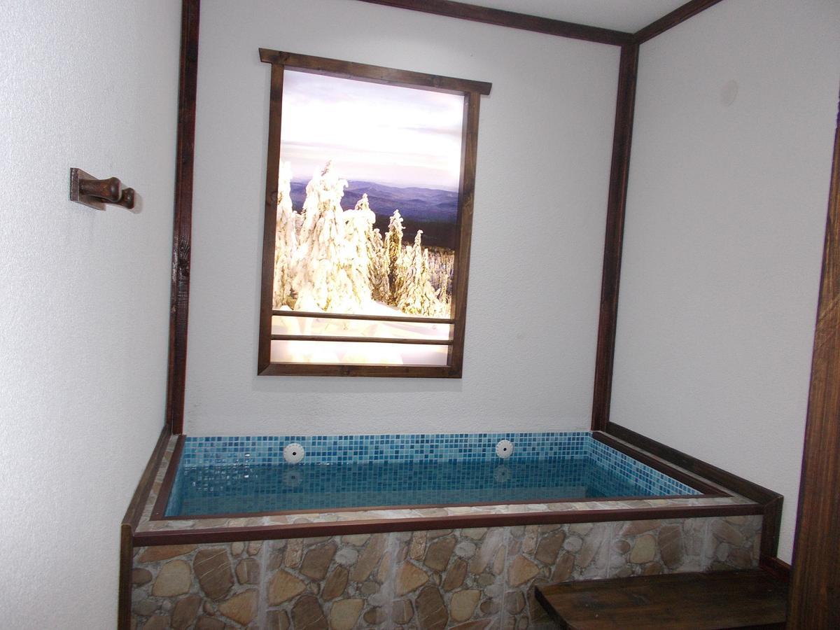 Motel Koziyat Rog Malko Tŭrnovo Esterno foto